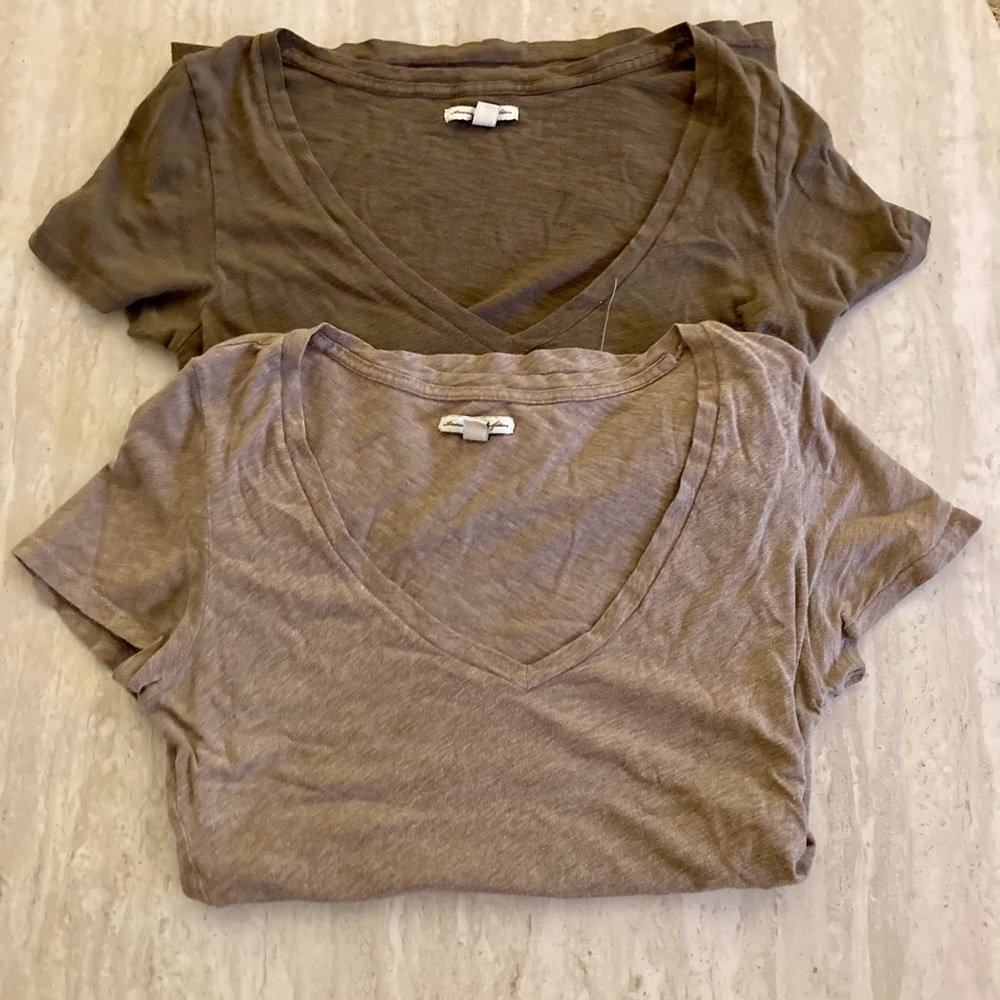 American Eagle Outfitters 
2 pack
Size Medium